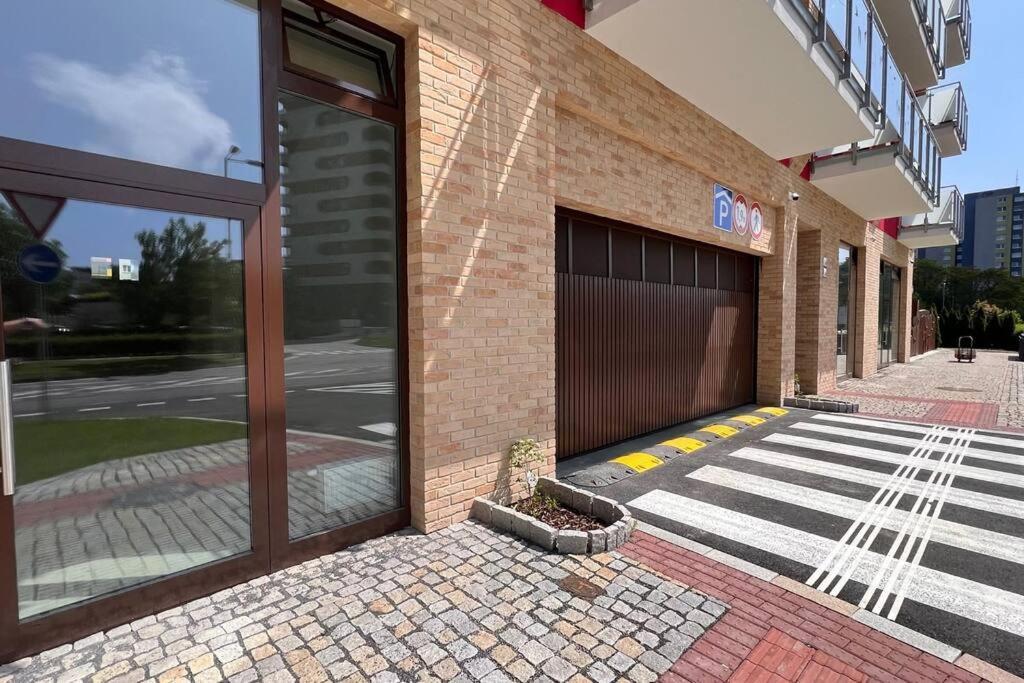 2 Room Apartment, New Building, Bosakova Street, 28 Bratislava Exterior photo