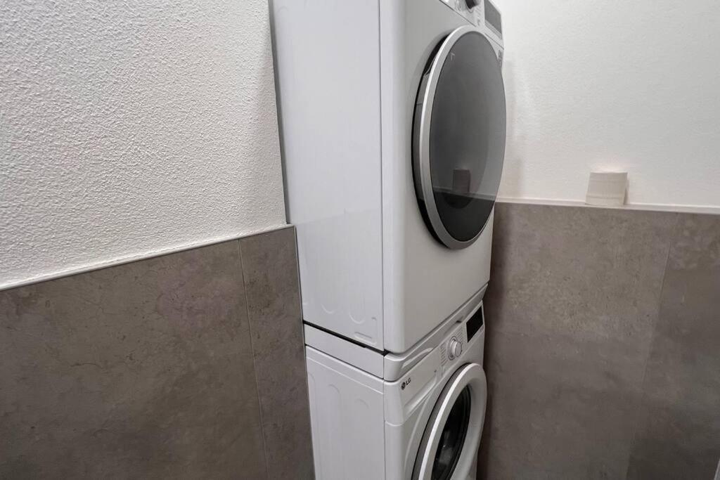 2 Room Apartment, New Building, Bosakova Street, 28 Bratislava Exterior photo